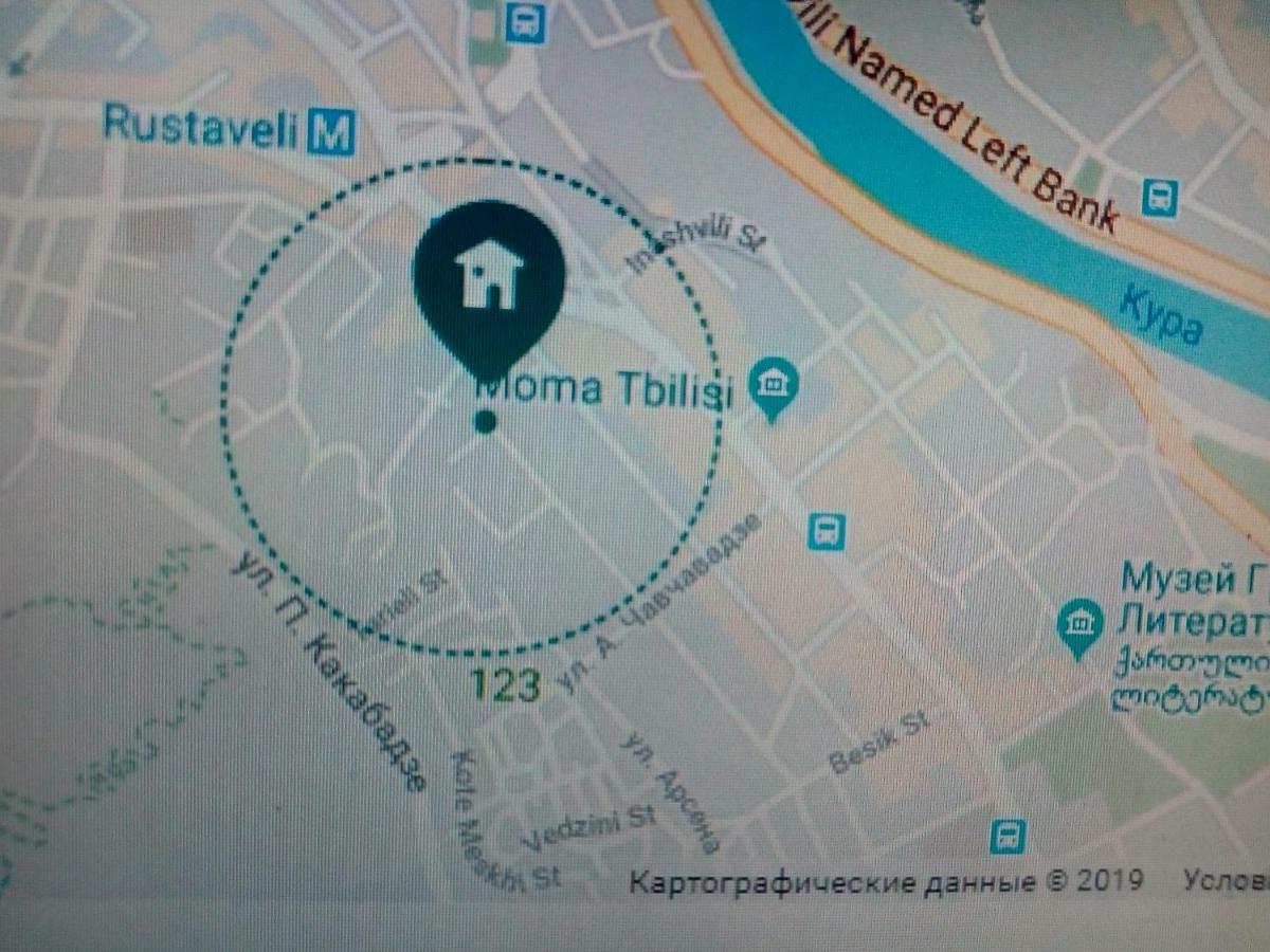 Nino'S Apartment In The Center Of Tbilisi Exterior photo